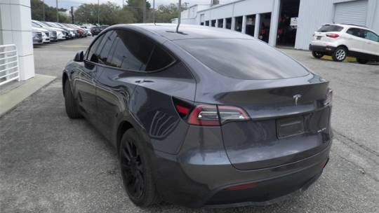 2021 Tesla Model Y 5YJYGAEE2MF188357