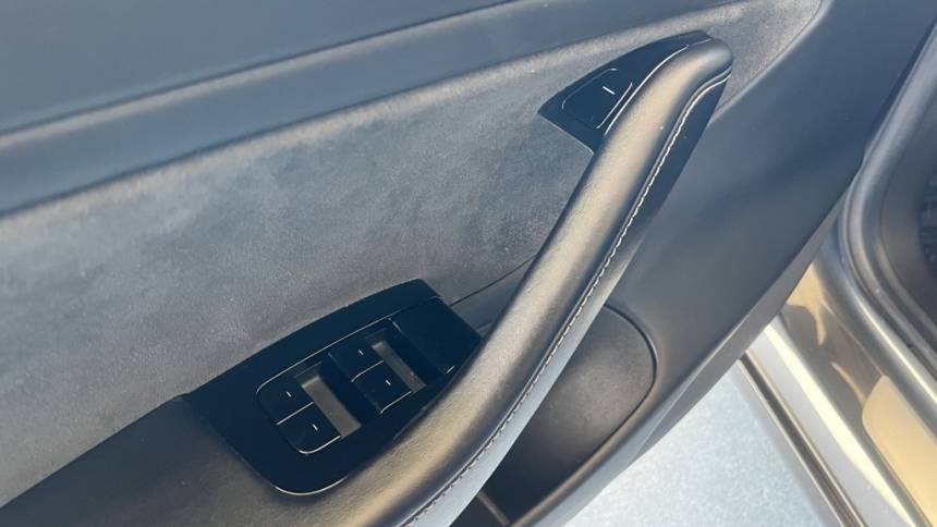 2018 Tesla Model 3 5YJ3E1EA2JF052710