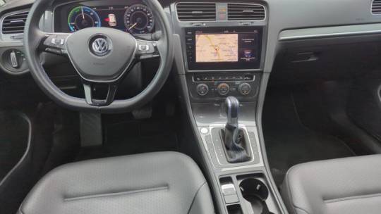 2019 Volkswagen e-Golf WVWPR7AU6KW905177