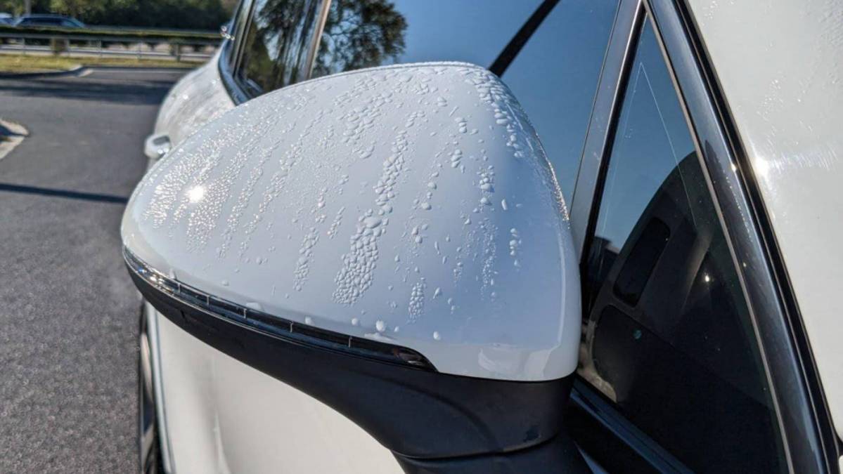 2017 Porsche Cayenne WP1AE2A21HLA74733