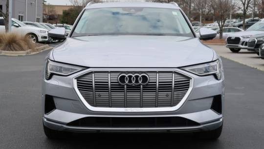 2019 Audi e-tron WA1LABGE4KB024939