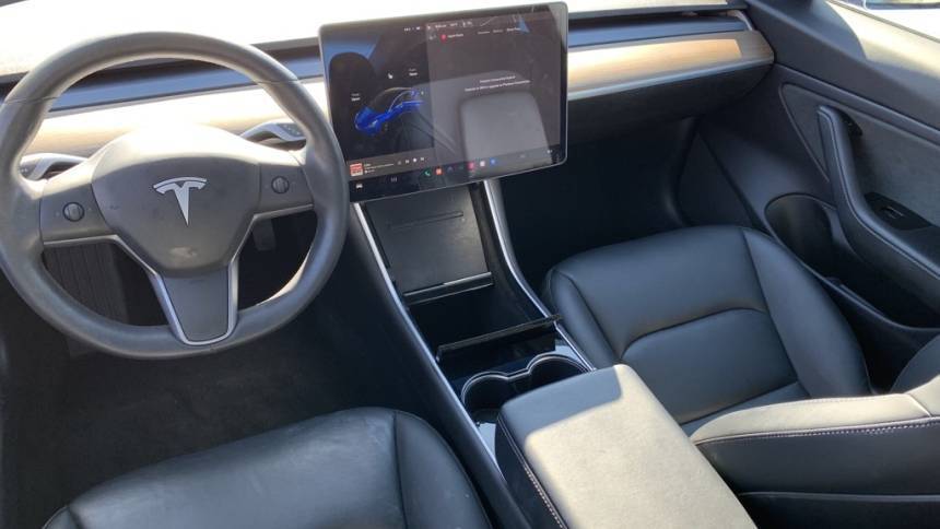 2019 Tesla Model 3 5YJ3E1EA0KF427107
