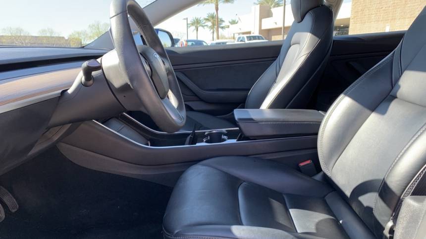 2019 Tesla Model 3 5YJ3E1EA0KF427107
