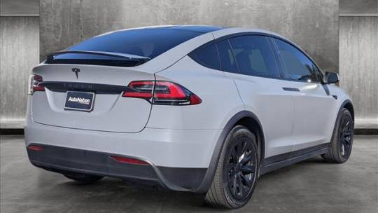 2018 Tesla Model X 5YJXCBE2XJF115817