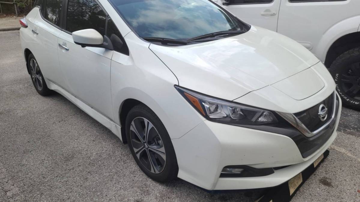 2021 Nissan LEAF 1N4BZ1CV8MC552996