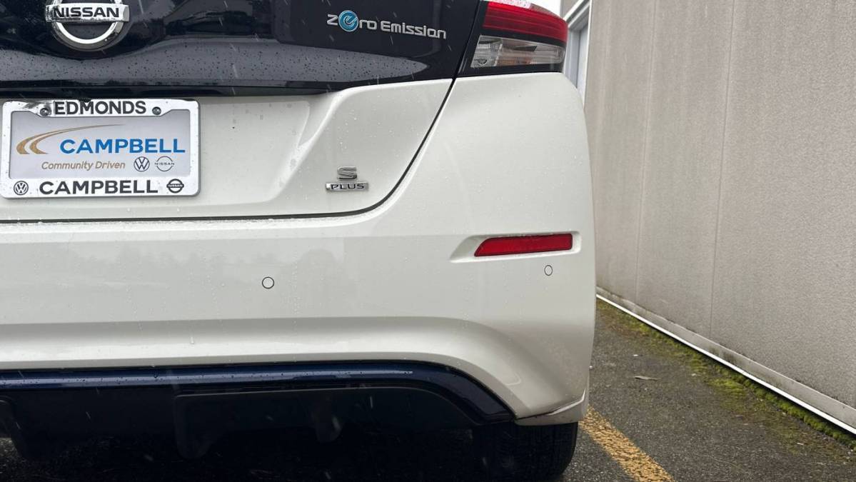 2022 Nissan LEAF 1N4BZ1BV7NC555102