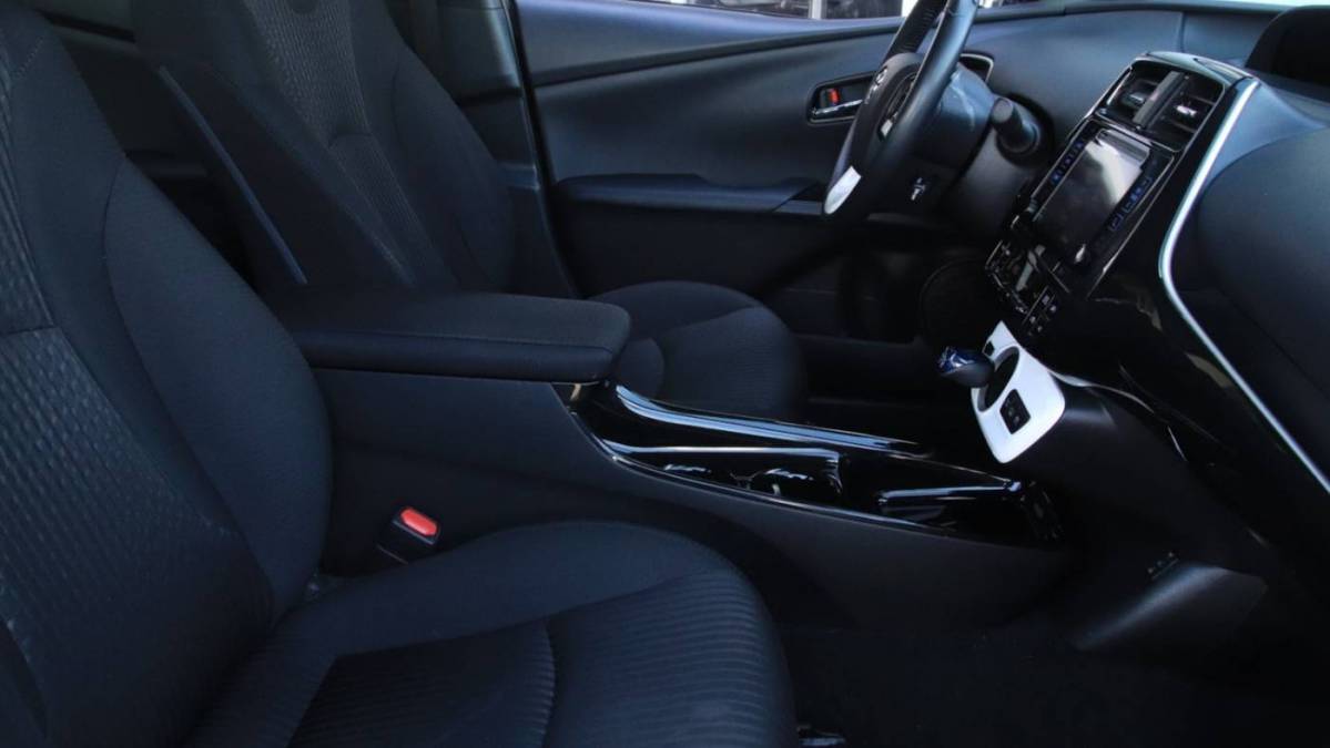 2018 Toyota Prius Prime JTDKARFP1J3083968