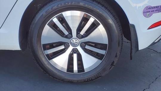 2019 Volkswagen e-Golf WVWKR7AU1KW902293