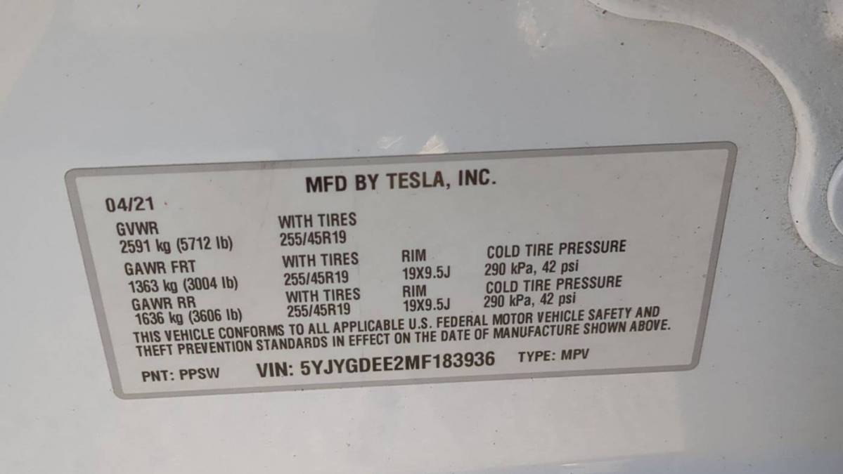 2021 Tesla Model Y 5YJYGDEE2MF183936