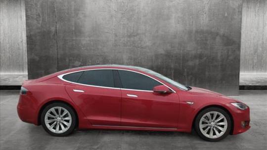 2016 Tesla Model S 5YJSA1E20GF147419