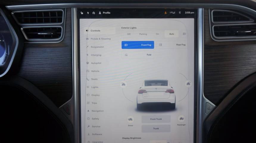 2016 Tesla Model X 5YJXCBE22GF012349