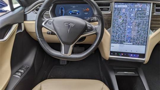 2016 Tesla Model S 5YJSA1E2XGF139344