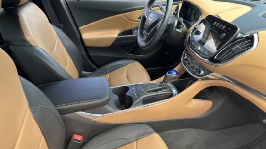 2017 Chevrolet VOLT 1G1RB6S55HU113646