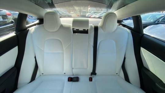 2019 Tesla Model 3 5YJ3E1EA2KF537026