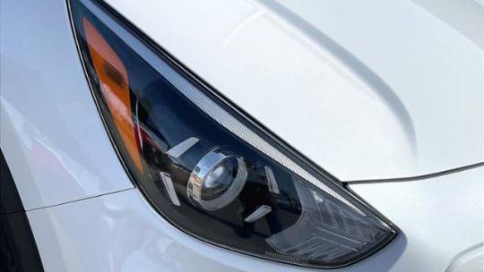 2022 Kia NIRO EV KNDCE3LG1N5122028