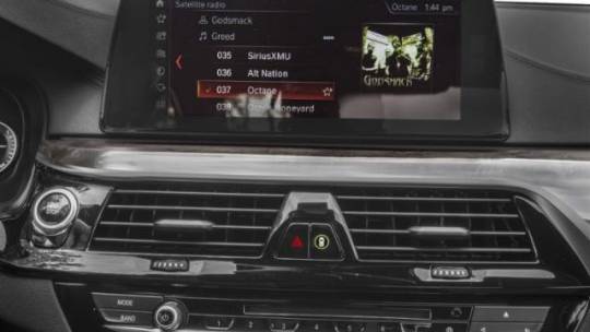 2019 BMW 5 Series WBAJA9C59KB392459