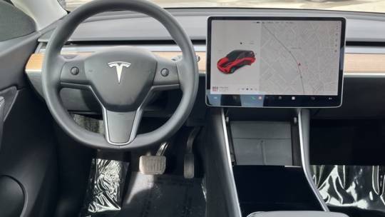 2020 Tesla Model Y 5YJYGDEE4LF026407