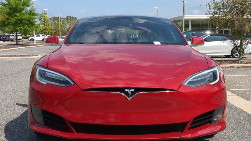 2017 Tesla Model S 5YJSA1E10HF197892