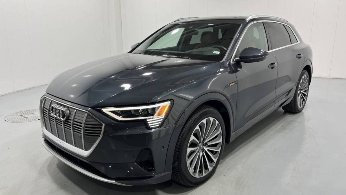 2019 Audi e-tron WA1VABGE6KB021615