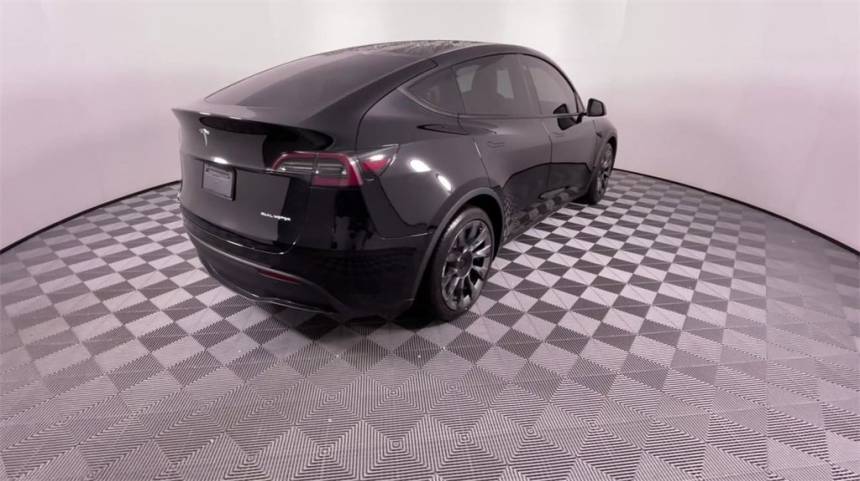 2020 Tesla Model Y 5YJYGDEE7LF012761