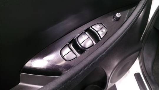2021 Nissan LEAF 1N4AZ1CV5MC556435