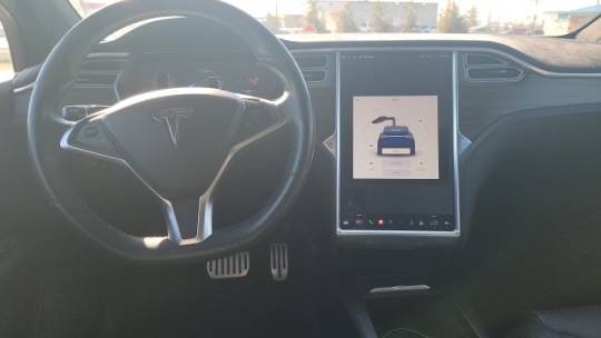2016 Tesla Model X 5YJXCBE47GF007990