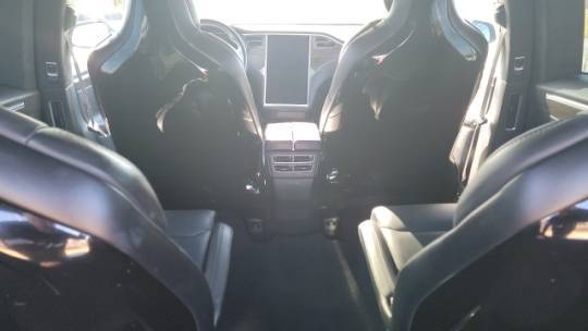 2016 Tesla Model X 5YJXCBE47GF007990