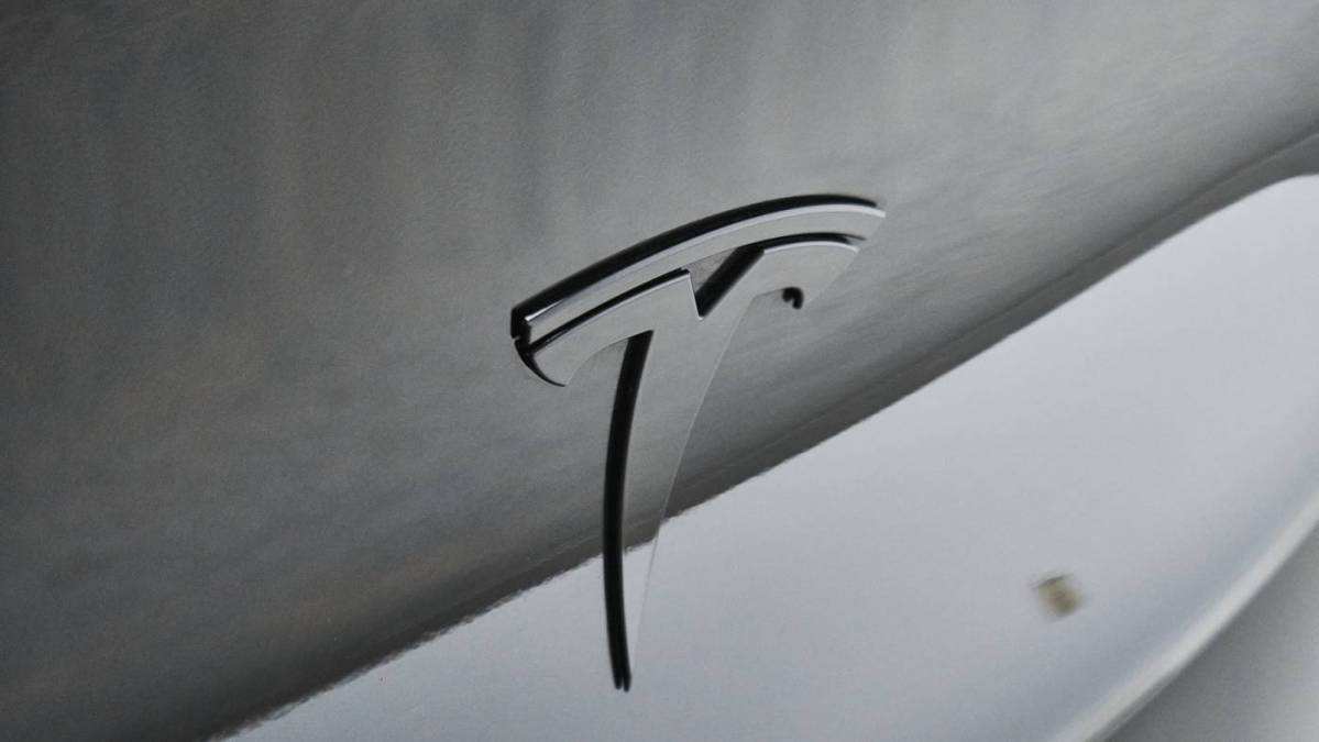 2021 Tesla Model Y 5YJYGDEE4MF302537