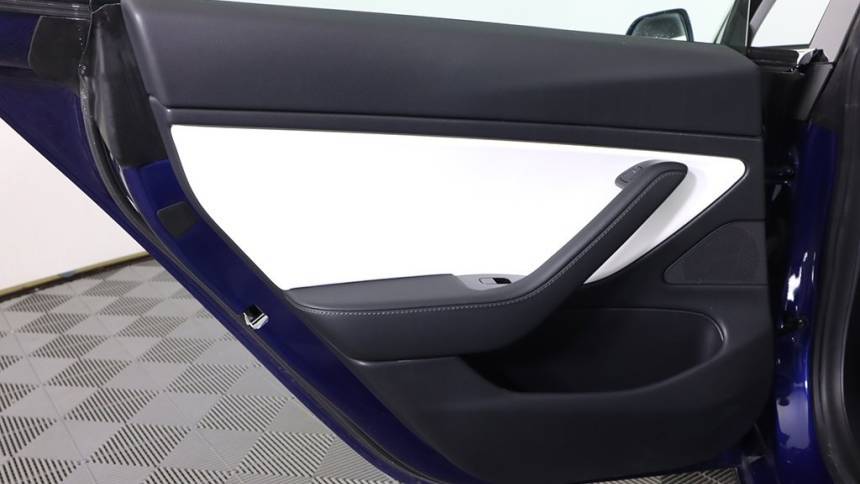 2020 Tesla Model 3 5YJ3E1EB4LF628700