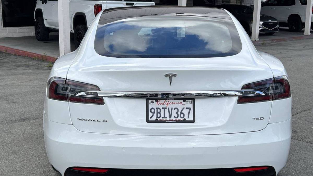 2018 Tesla Model S 5YJSA1E26JF293783