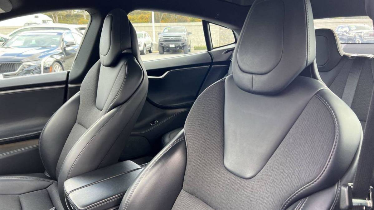 2018 Tesla Model S 5YJSA1E26JF293783
