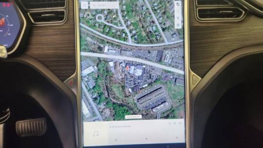 2016 Tesla Model S 5YJSA1E29GF174425