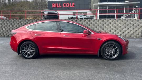 2019 Tesla Model 3 5YJ3E1EA0KF411571