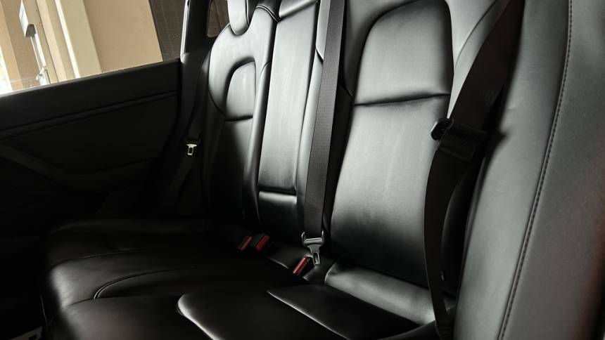 2019 Tesla Model 3 5YJ3E1EA5KF410075