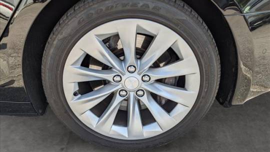 2016 Tesla Model S 5YJSA1E13GF161595
