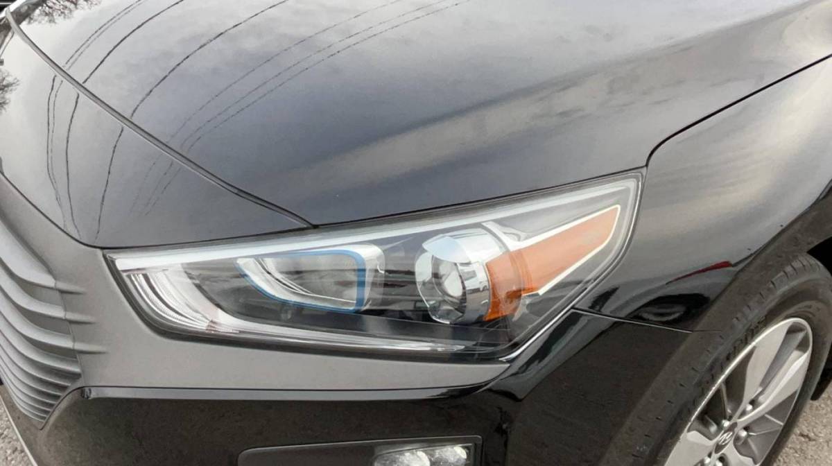 2019 Hyundai IONIQ KMHC65LD9KU182943