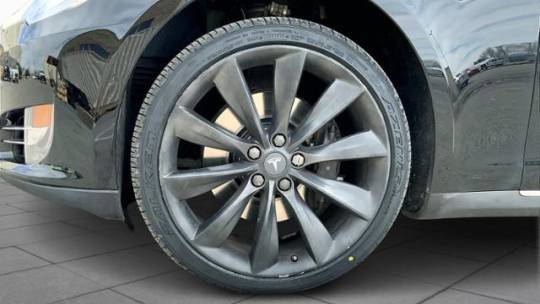 2016 Tesla Model S 5YJSA1E20GF130538