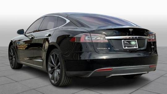 2016 Tesla Model S 5YJSA1E20GF130538