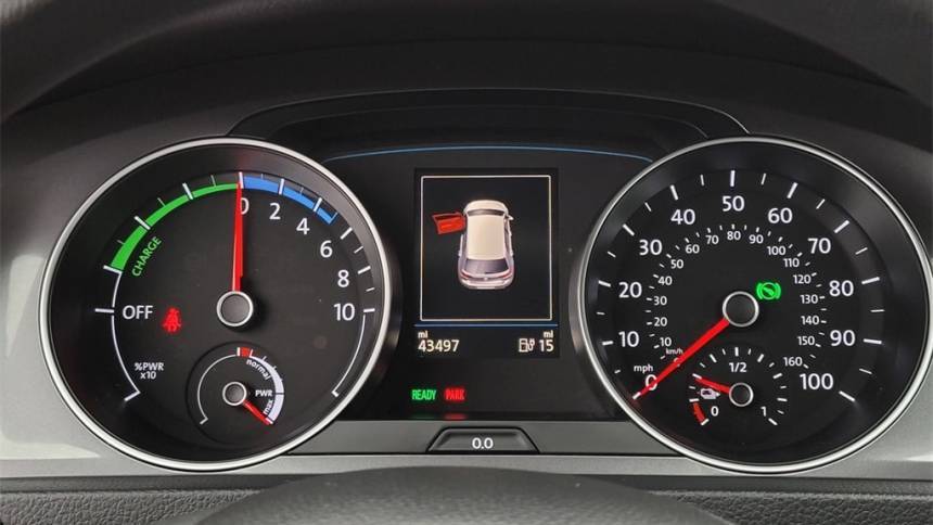 2016 Volkswagen e-Golf WVWKP7AU1GW917308