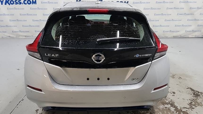 2022 Nissan LEAF 1N4AZ1CV7NC557510