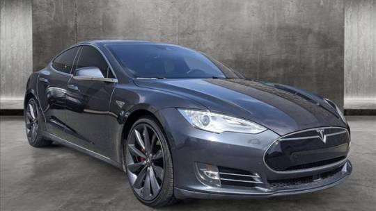 2015 Tesla Model S 5YJSA1E49FF109199