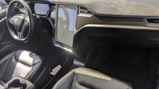 2015 Tesla Model S 5YJSA1E49FF109199