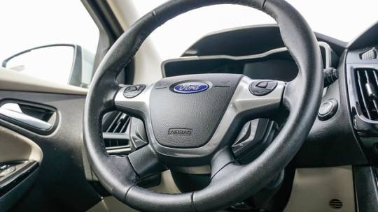 2014 Ford Focus 1FADP3R47EL401108