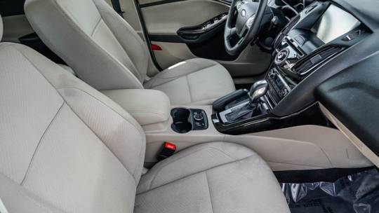 2014 Ford Focus 1FADP3R47EL401108