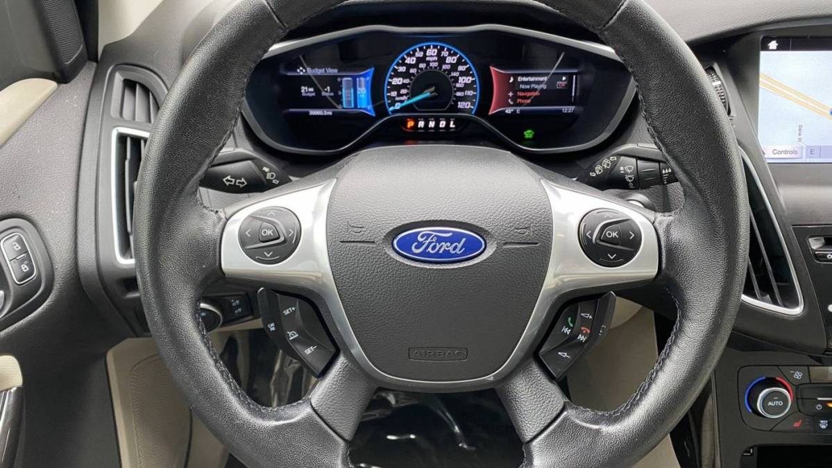 2016 Ford Focus 1FADP3R47GL406246