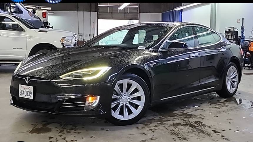 2018 Tesla Model S 5YJSA1E23JF293711
