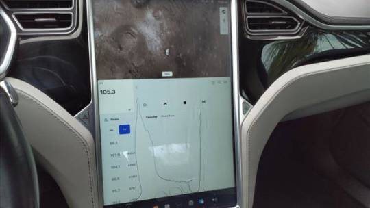 2013 Tesla Model S 5YJSA1CG1DFP24002
