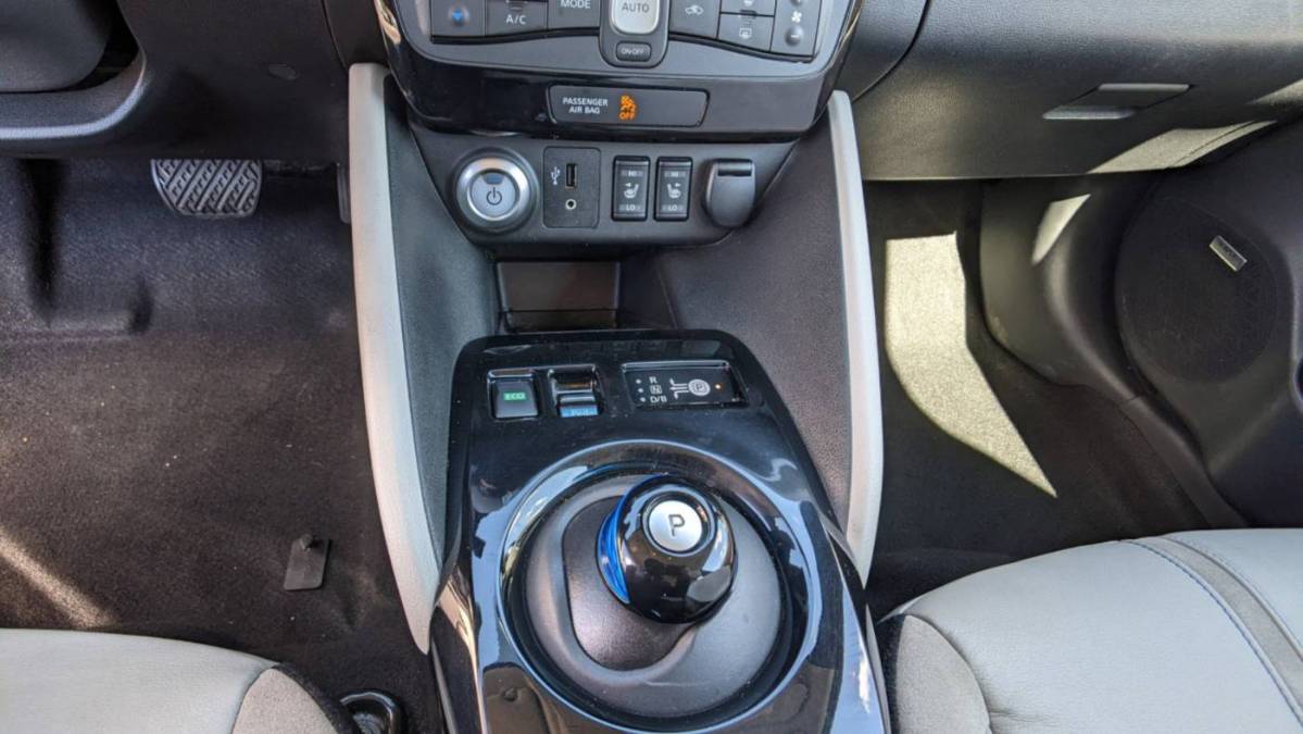 2018 Nissan LEAF 1N4AZ1CP3JC313641