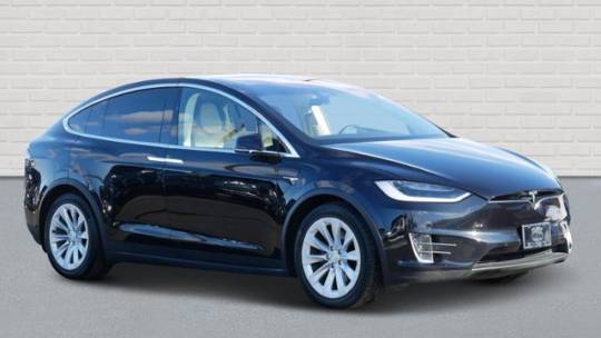 2017 Tesla Model X 5YJXCDE29HF043952
