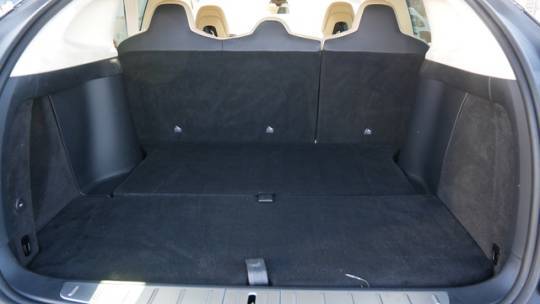 2017 Tesla Model X 5YJXCDE29HF043952